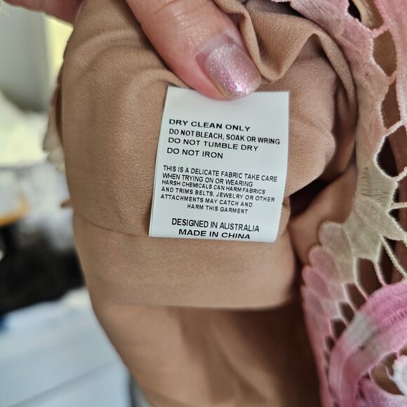 NWT Elliatt Zadar Halter Backless Mini Dress Medium US 6 - Picture 7 of 8